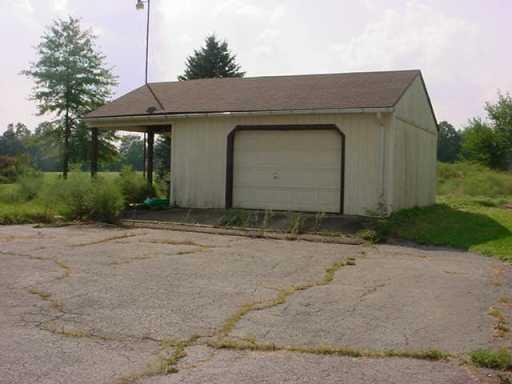 213 Grange Road Pulaski, PA 16143 - Photo 3 of 8 Other.