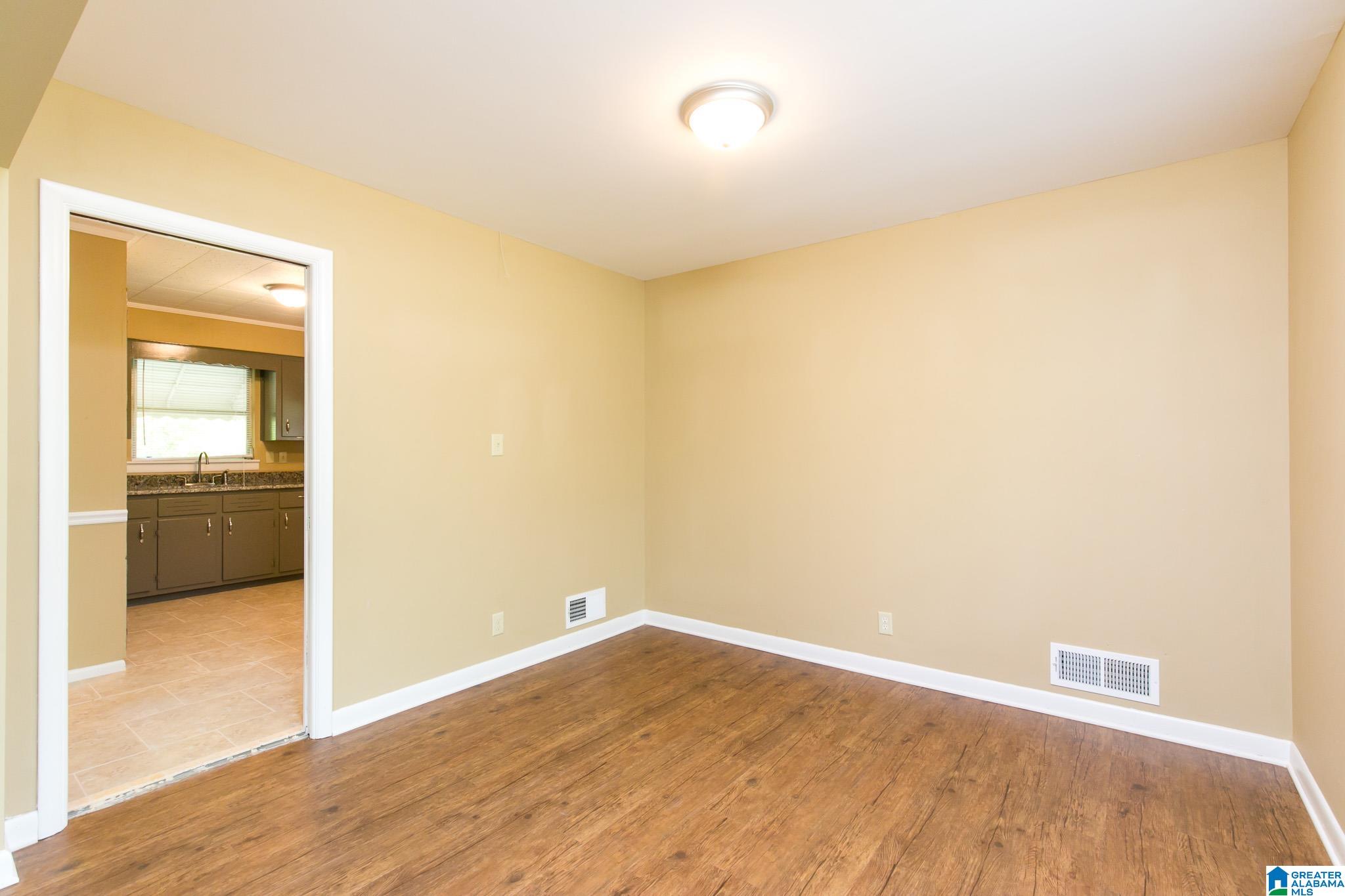 2412 5th Street Northwest Birmingham, AL 35215 - Photo 11 of 36