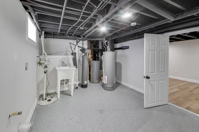 $244,900 | 4177 Oak Lane, Gary, IN 46408