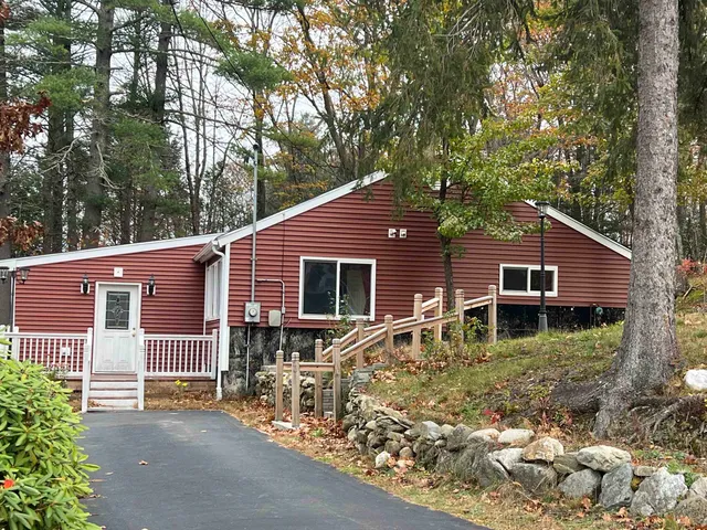 $424,900 | 11 Towle Road, Chester, NH 03036