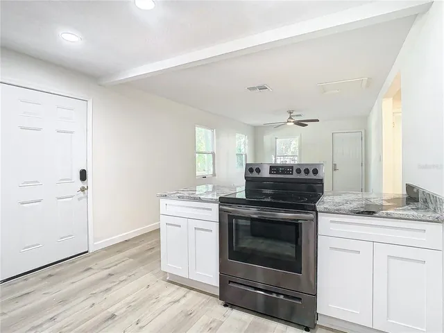 $275,000 | 2101 East Ellicott Street, Tampa, FL 33610