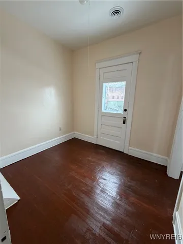 $1,350 | 291 East North Street, Unit S, Buffalo, NY 14204