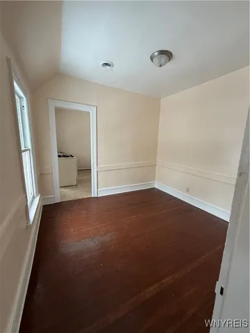 $1,350 | 291 East North Street, Unit S, Buffalo, NY 14204