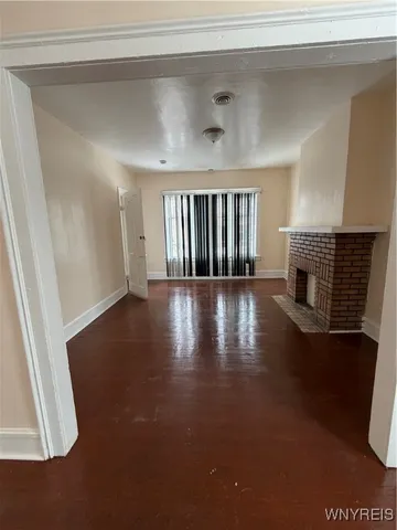 $1,350 | 291 East North Street, Unit S, Buffalo, NY 14204