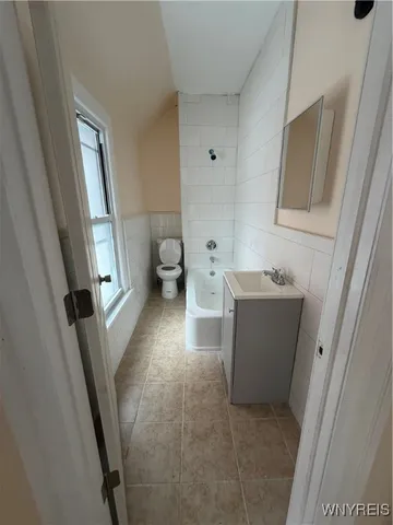 $1,350 | 291 East North Street, Unit S, Buffalo, NY 14204