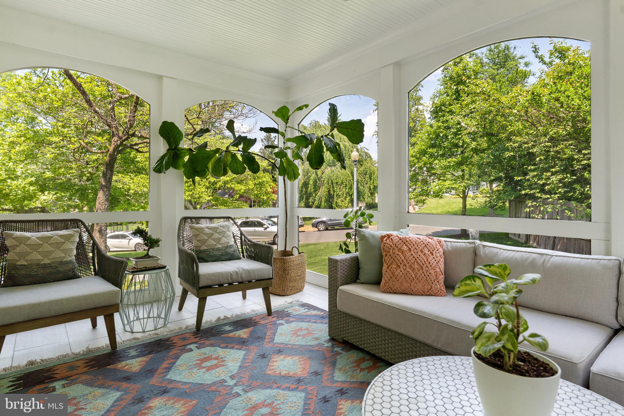 5120 Upton Street Northwest Washington, DC 20016 - Photo 11 of 63