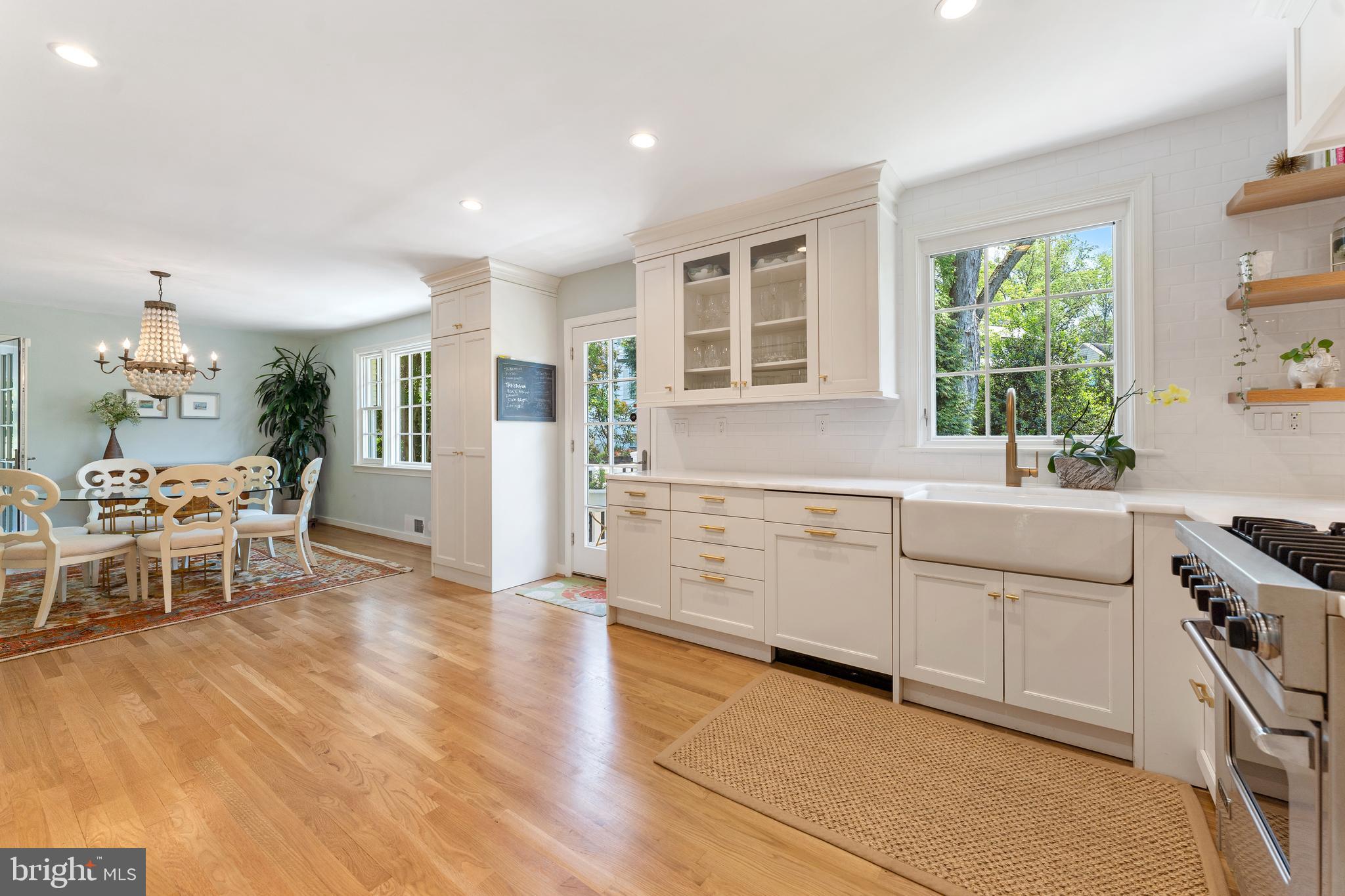 5120 Upton Street Northwest Washington, DC 20016 - Photo 15 of 63