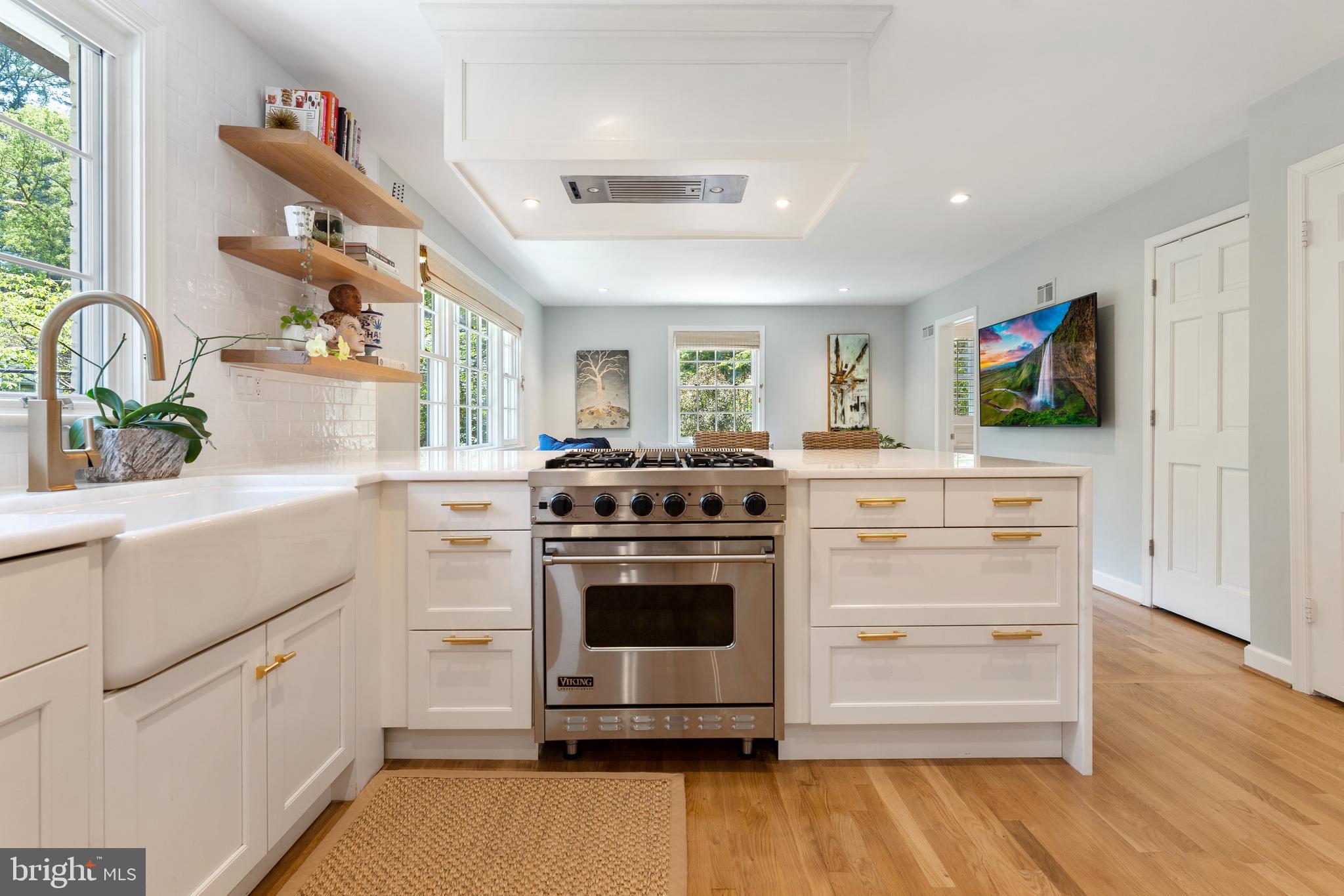 5120 Upton Street Northwest Washington, DC 20016 - Photo 16 of 63