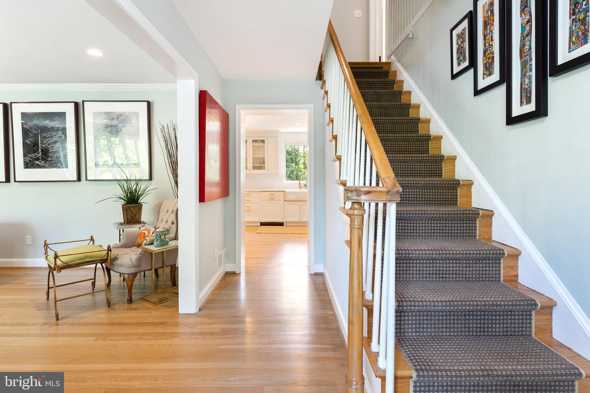 5120 Upton Street Northwest Washington, DC 20016 - Photo 5 of 63