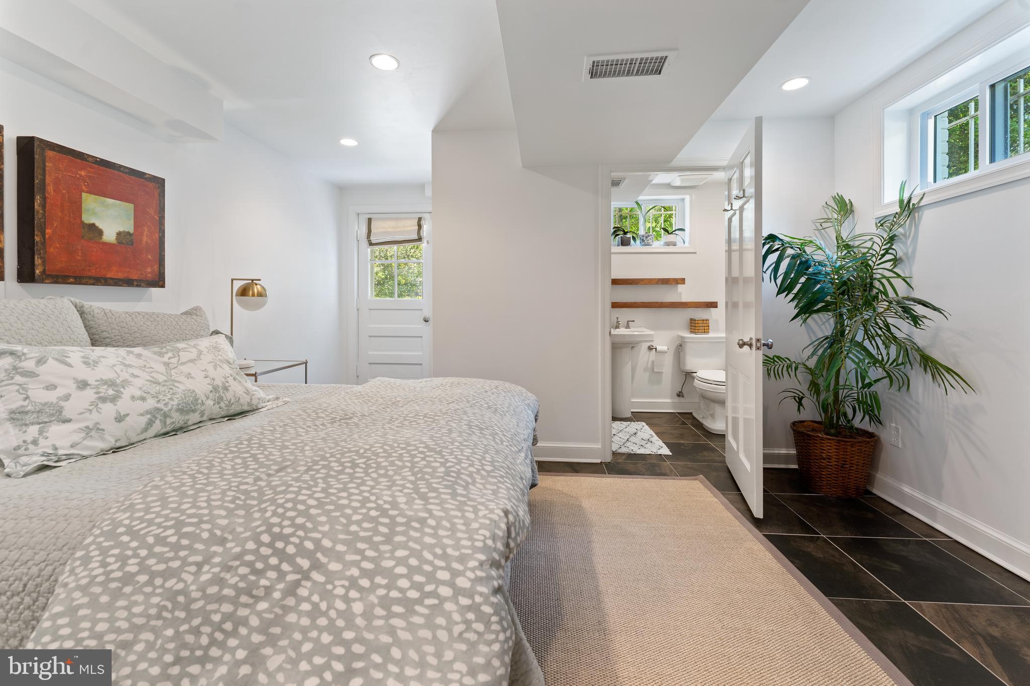 5120 Upton Street Northwest Washington, DC 20016 - Photo 50 of 63