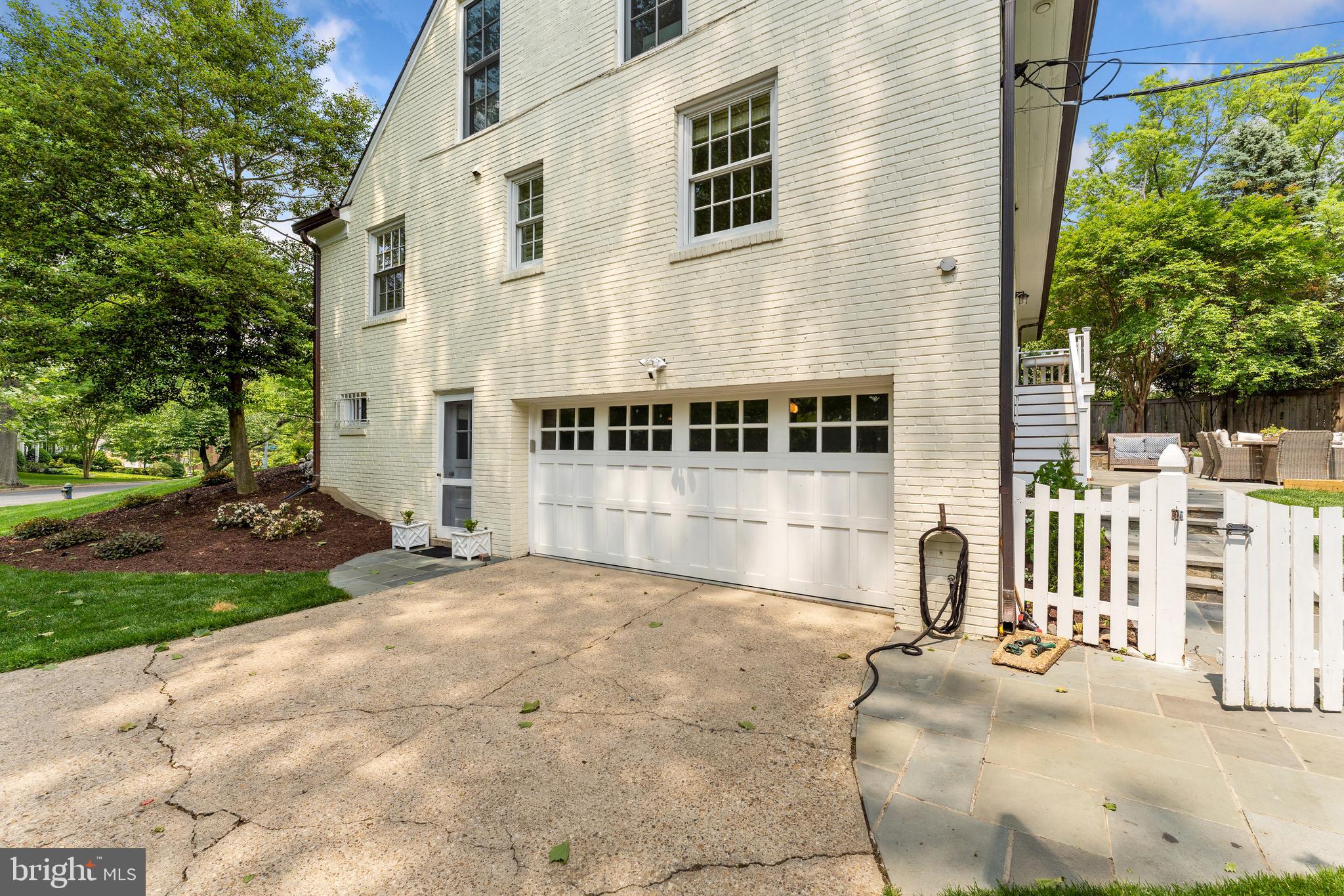 5120 Upton Street Northwest Washington, DC 20016 - Photo 57 of 63