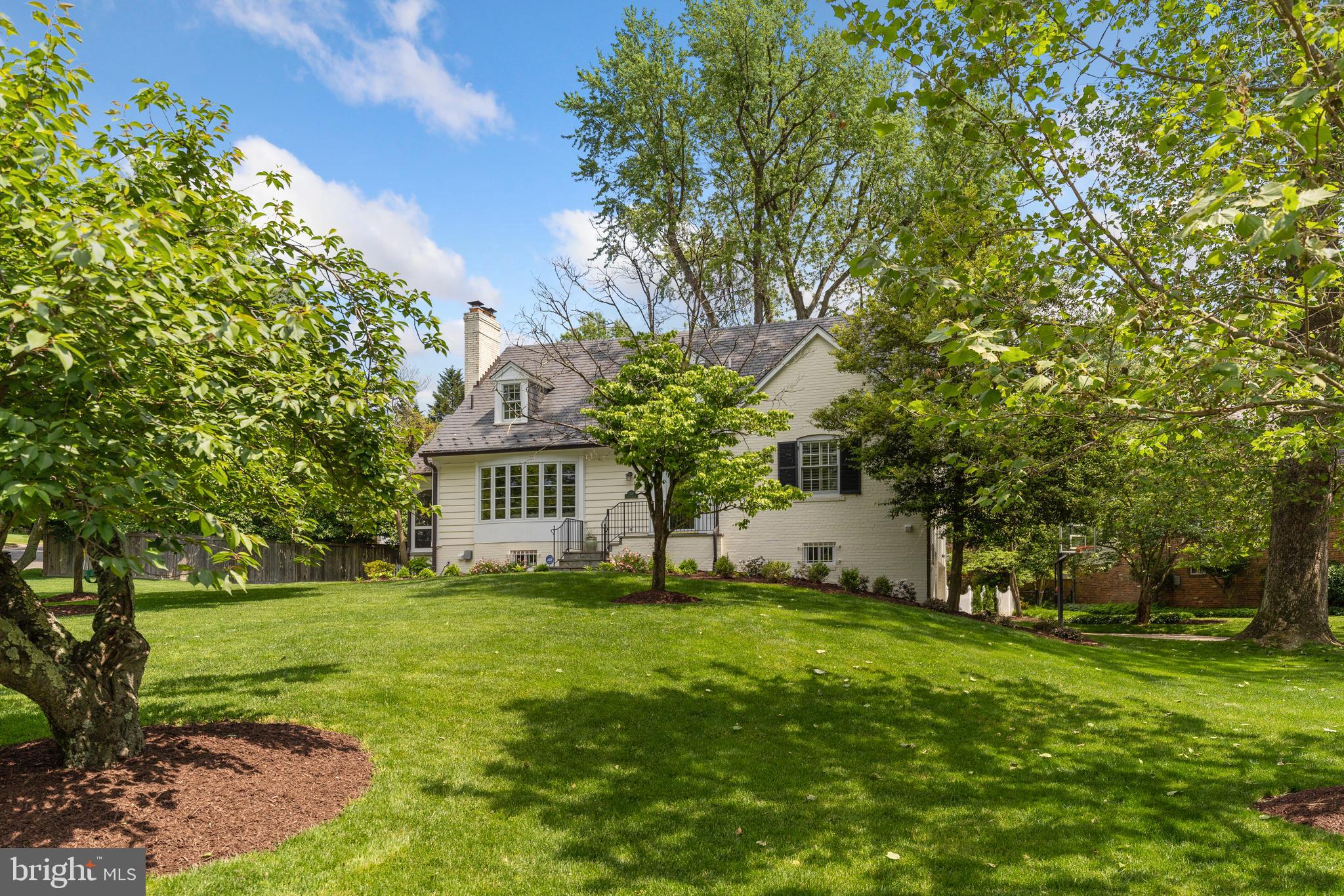 5120 Upton Street Northwest Washington, DC 20016 - Photo 59 of 63