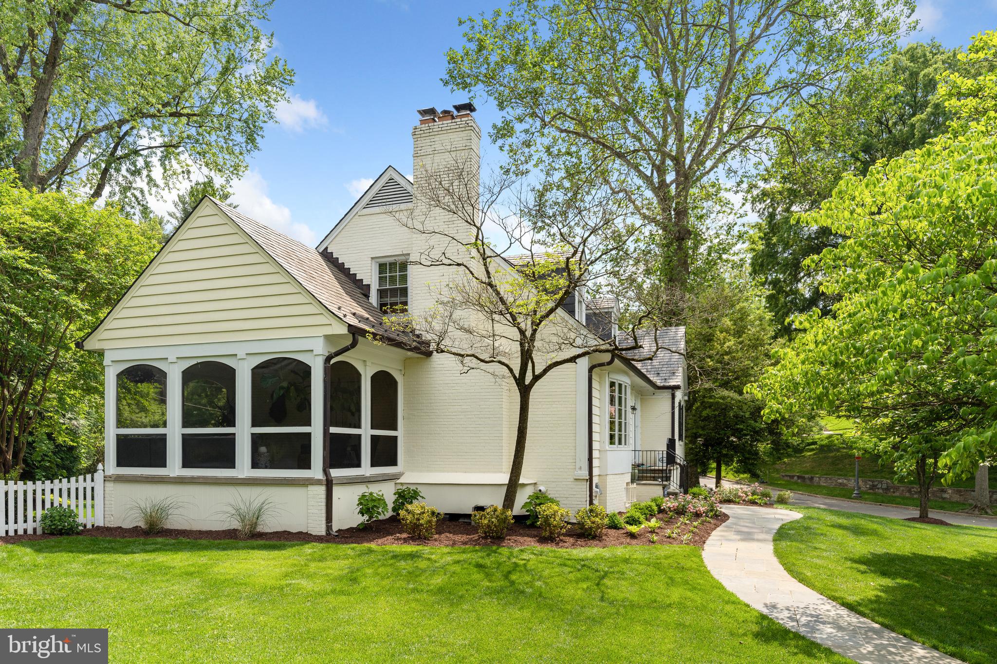 5120 Upton Street Northwest Washington, DC 20016 - Photo 63 of 63