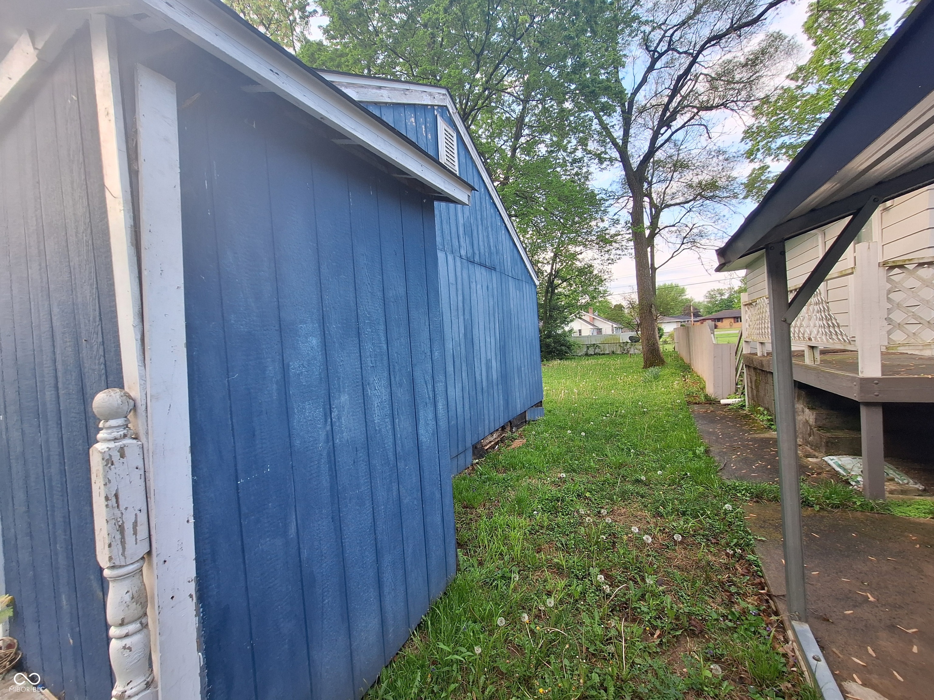 2317 Fowler Street Anderson, IN 46012 - Photo 3 of 29