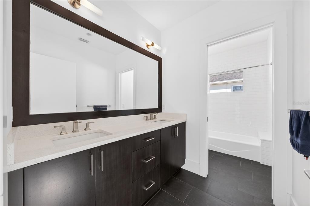 911 Golfview Street Orlando, FL 32804 - Photo 33 of 45