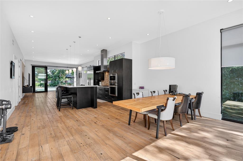 911 Golfview Street Orlando, FL 32804 - Photo 9 of 45