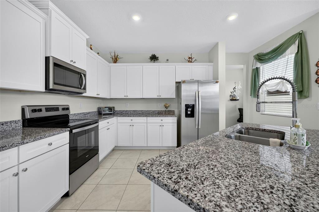 122 Redbud Road Palm Coast, FL 32137 - Photo 14 of 48