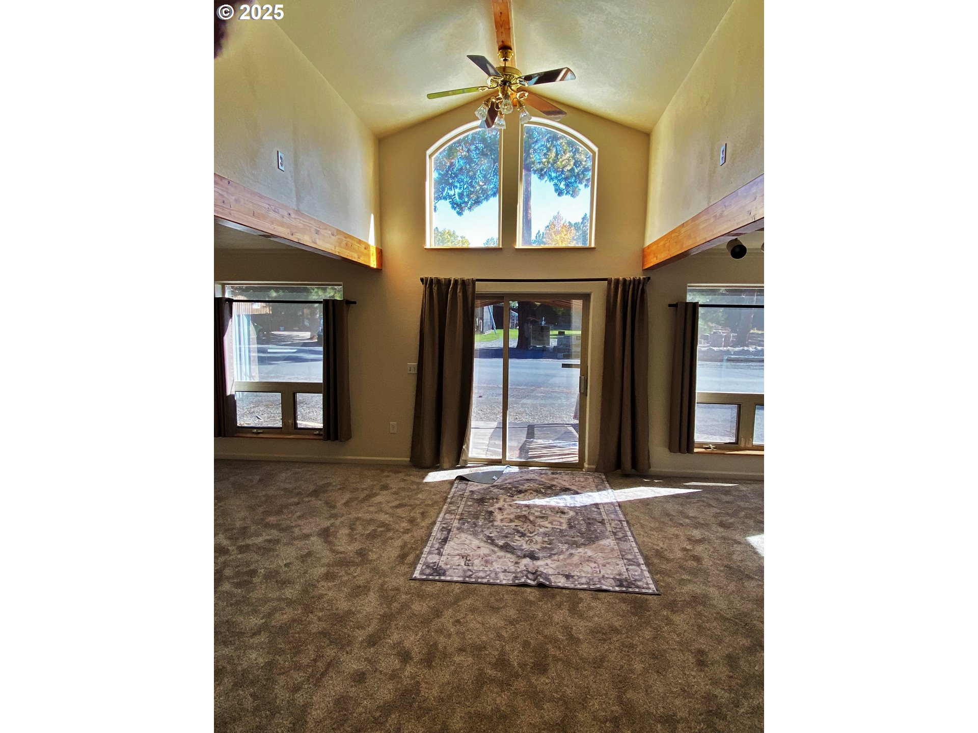 379 Mill Street Sumpter, OR 97877 - Photo 6 of 17 a front view of a house