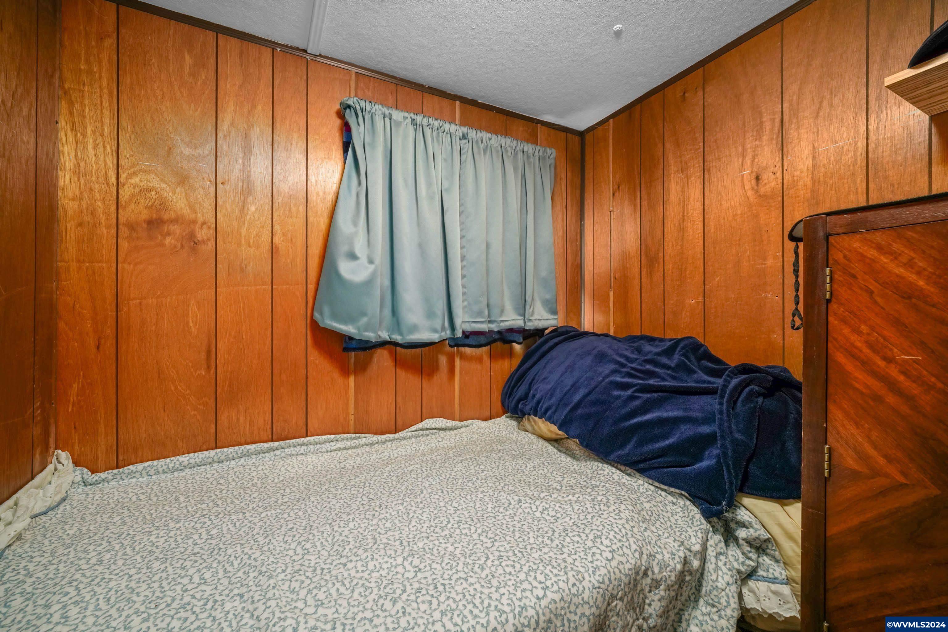 11823 Northeast Carl Road, Unit 1 Woodburn, OR 97071 - Photo 17 of 24