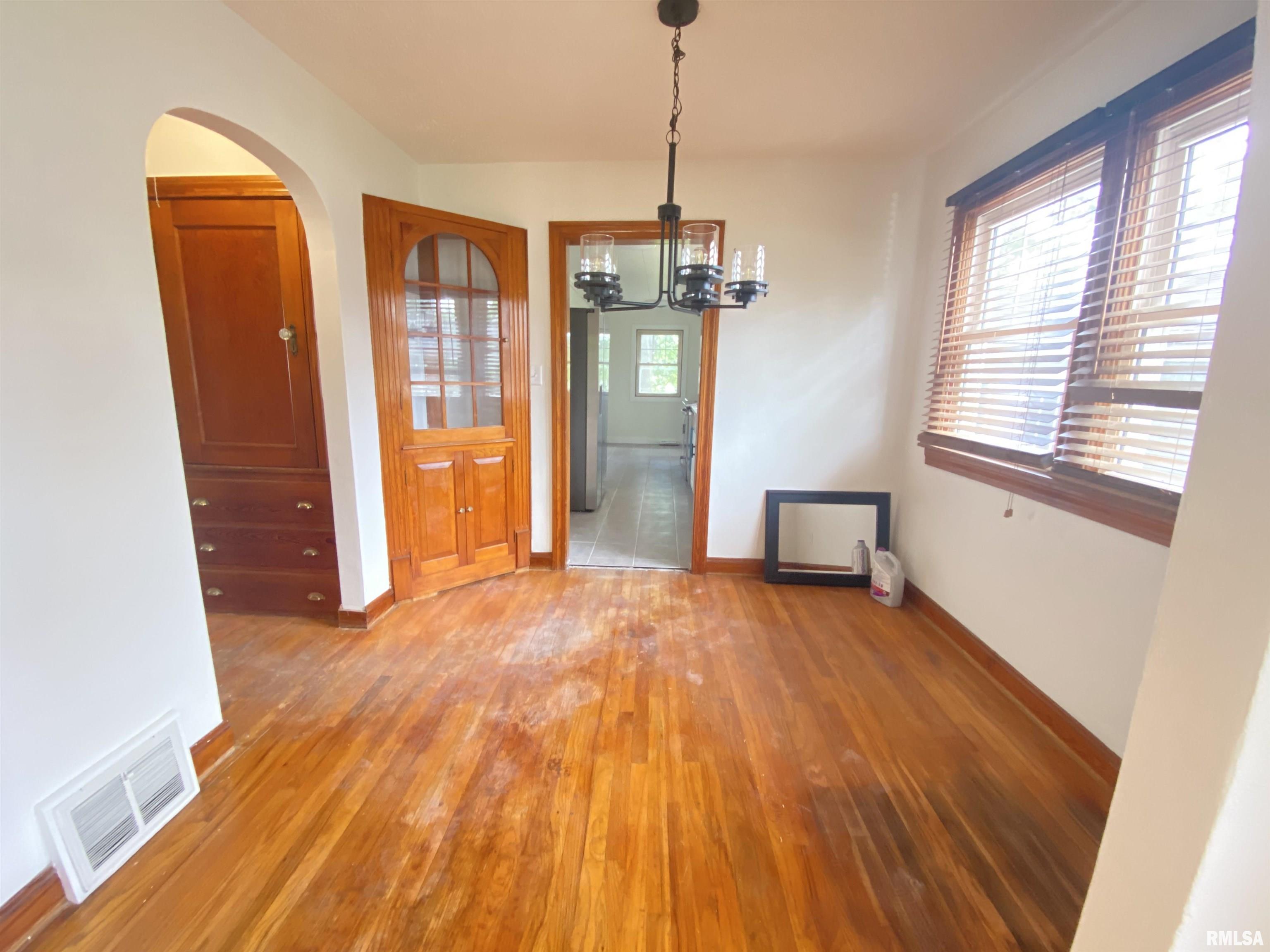 3236 South 5th Street Springfield, IL 62703 - Photo 5 of 27
