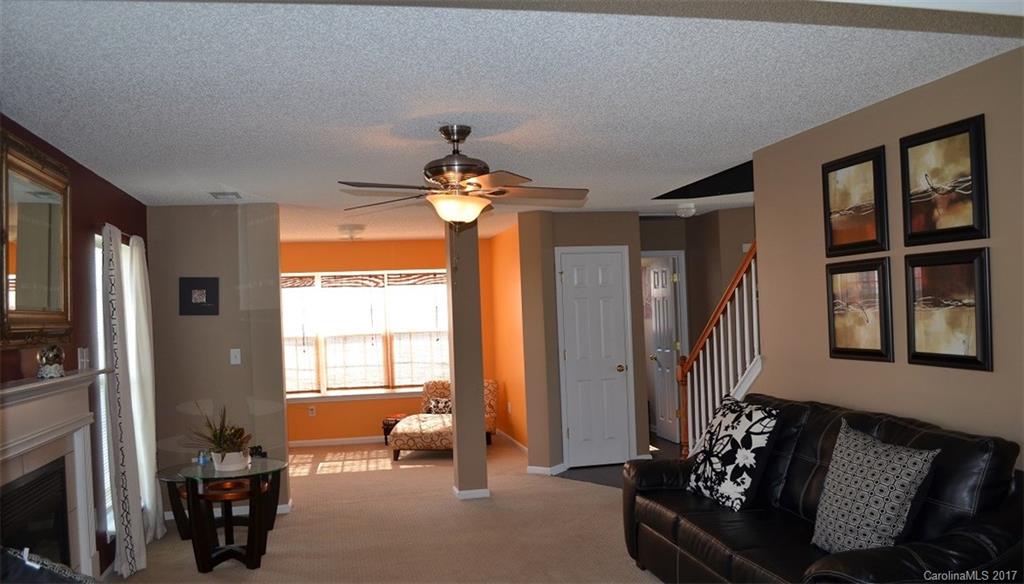 918 Reigate Road Charlotte, NC 28262 - Photo 6 of 24 Gallery Image 6