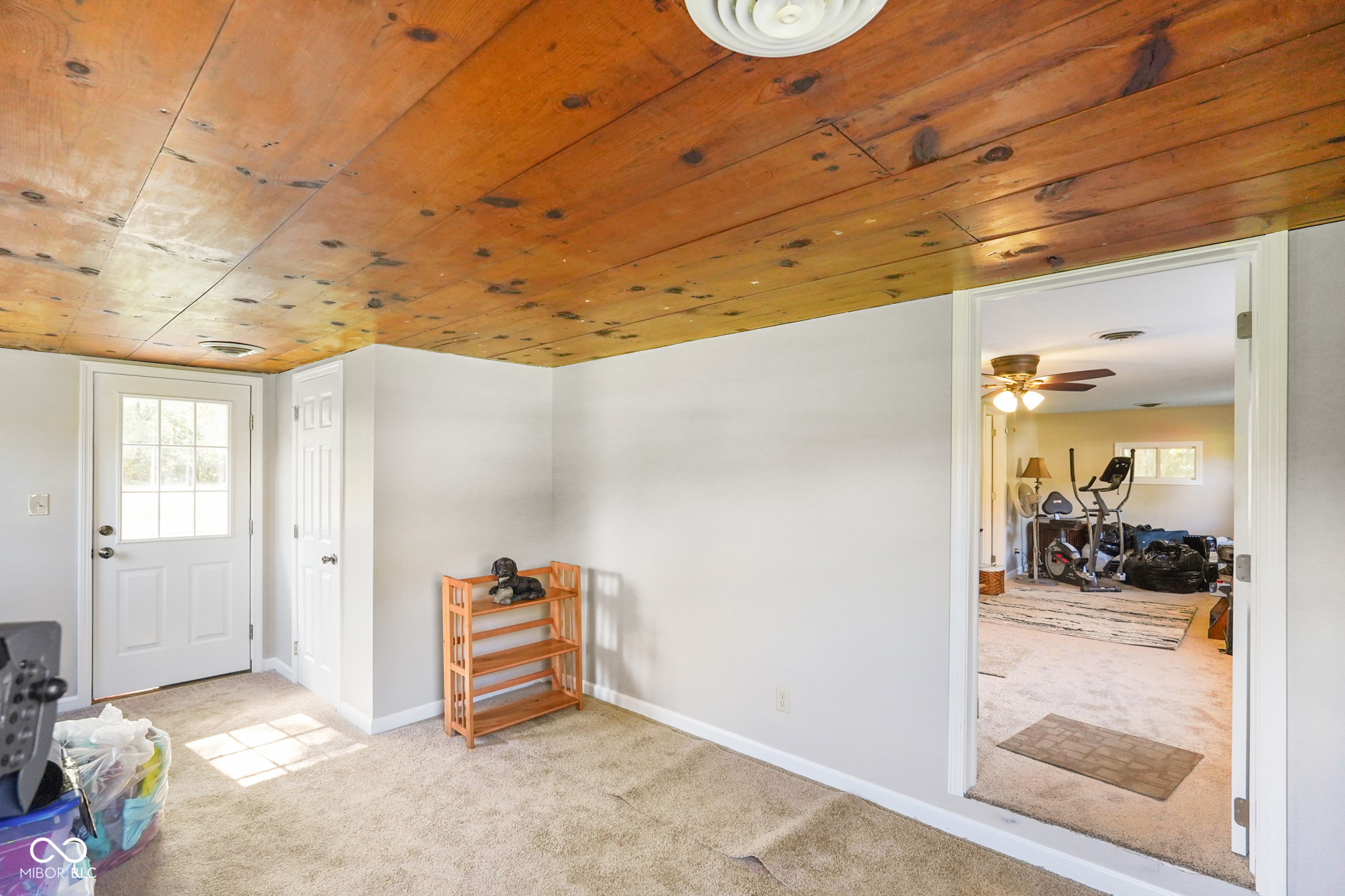 4987 Aqua Isle Road Nashville, IN 47448 - Photo 10 of 41