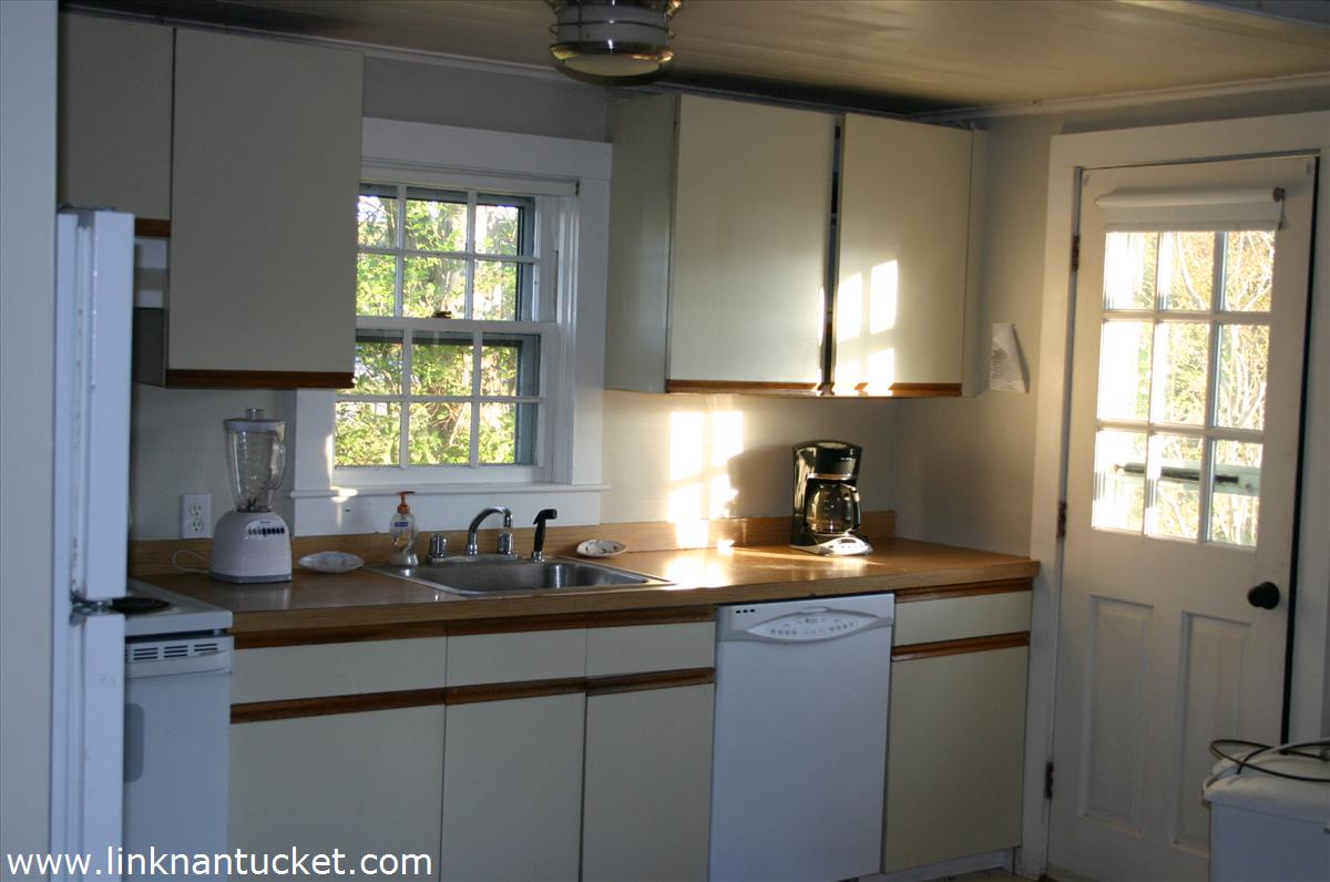16 F Milestone Road, Unit F Nantucket, MA 02554 - Photo 4 of 12 Gallery Image 4
