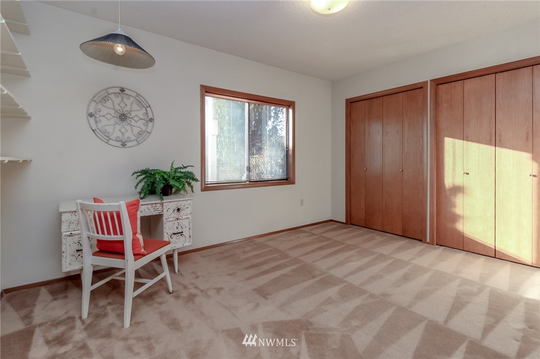 19249 98th Place South Renton, WA 98055 - Photo 22 of 25