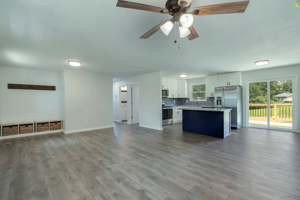 3139 Sanders Road Athens, TN 37303 - Photo 5 of 40 Gallery Image 5