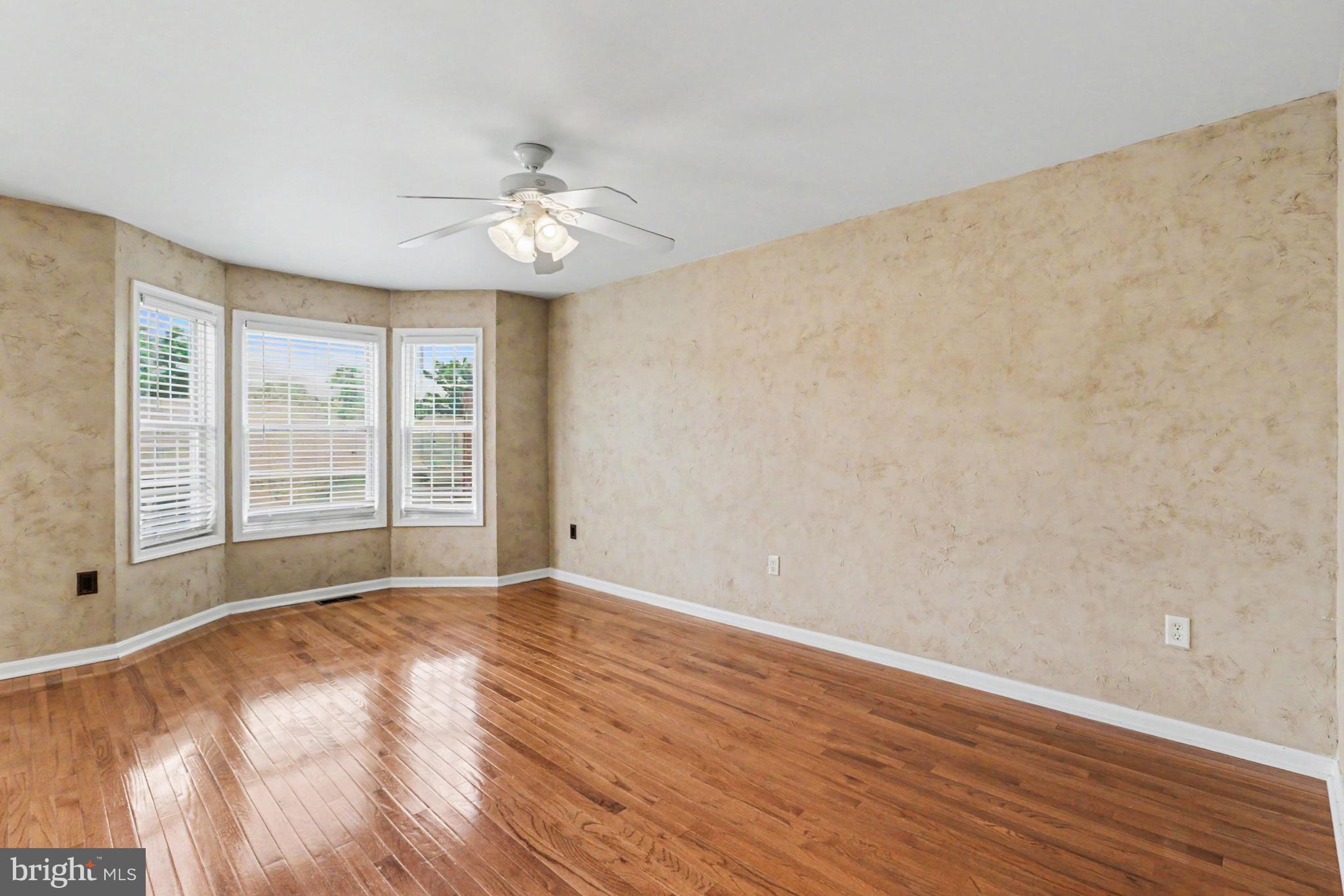 203 Silver Leaf Ridge Harrisburg, PA 17110 - Photo 8 of 35