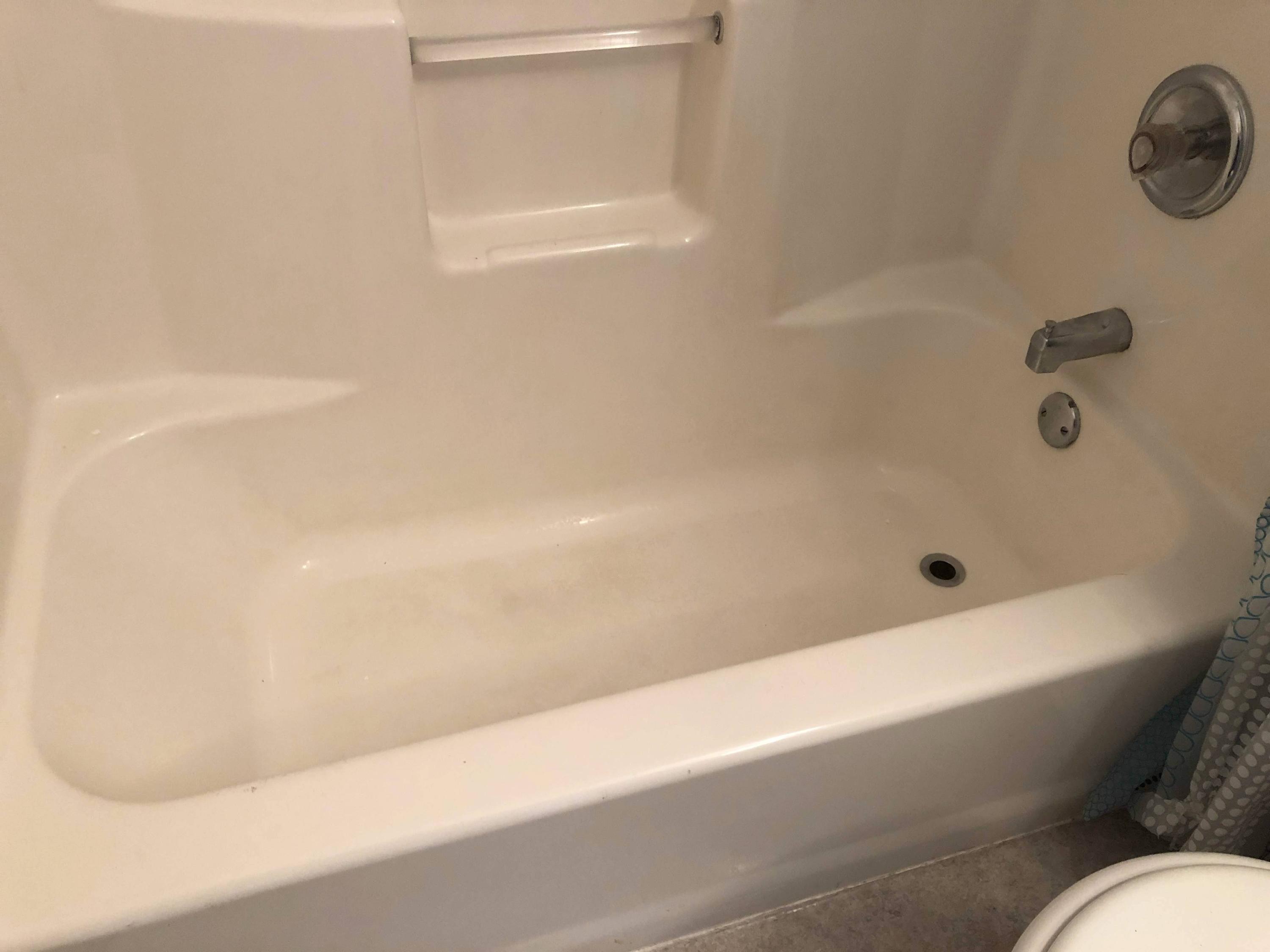 1525 Riverside Terrace Southeast Roanoke, VA 24014 - Photo 22 of 32 a bathroom with a bathtub and a shower
