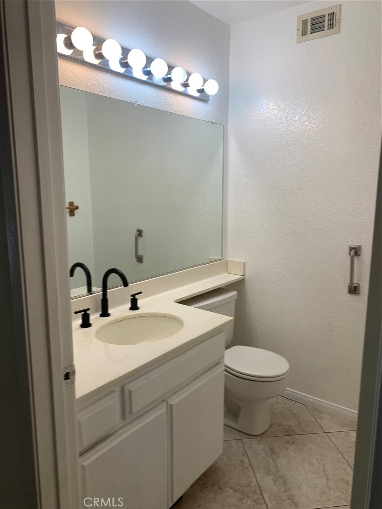 37923 Amethyst Street Palmdale, CA 93552 - Photo 12 of 34