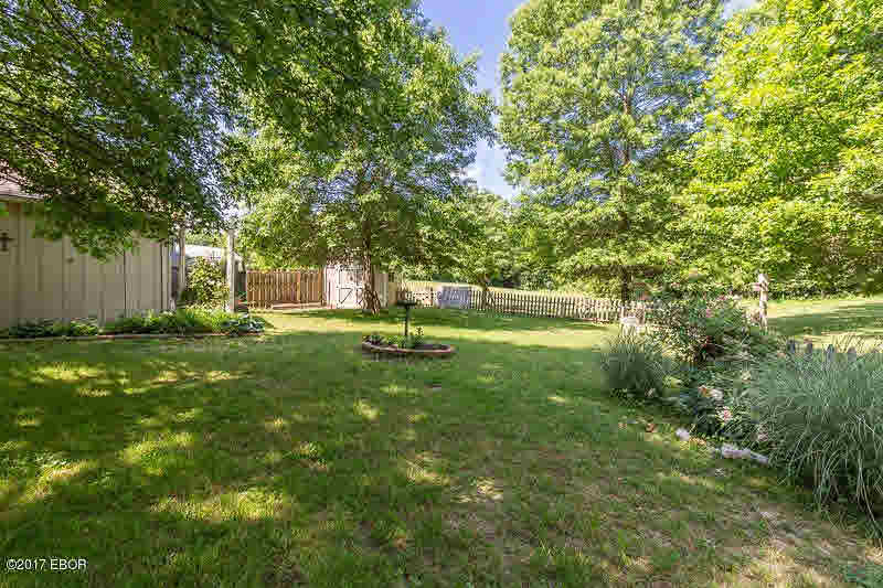 2715 Market Road Marion, IL 62959 - Photo 12 of 29 Gallery Image 12