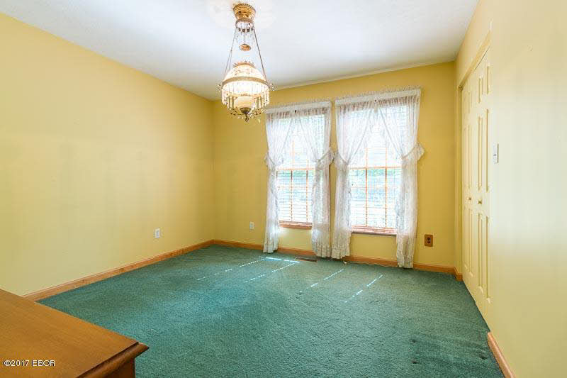 2715 Market Road Marion, IL 62959 - Photo 23 of 29 Gallery Image 23