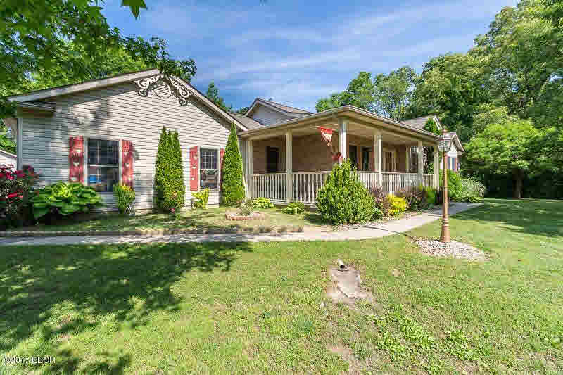 2715 Market Road Marion, IL 62959 - Photo 3 of 29 Gallery Image 3