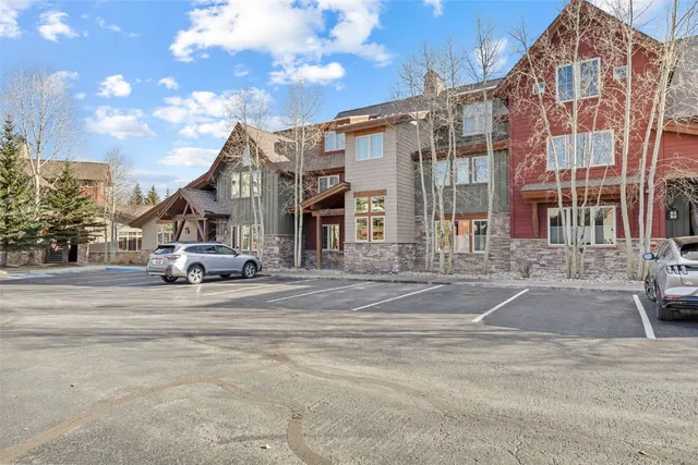 a view of a large building