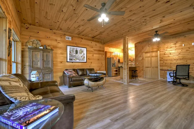 $1,050,000 | 324 Cooper Creek Drive, Suches, GA 30572