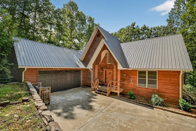 $1,050,000 | 324 Cooper Creek Drive, Suches, GA 30572