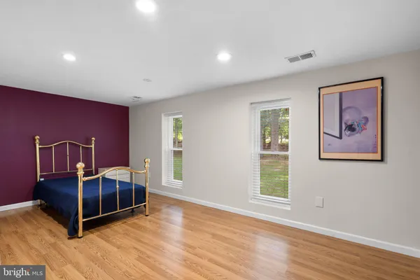 $2,000 | 13427 Fairland Park Drive, Silver Spring, MD 20904