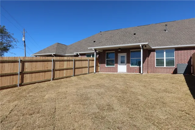 $377,500 | 2012 Reagan Court, Bryan, TX 77802