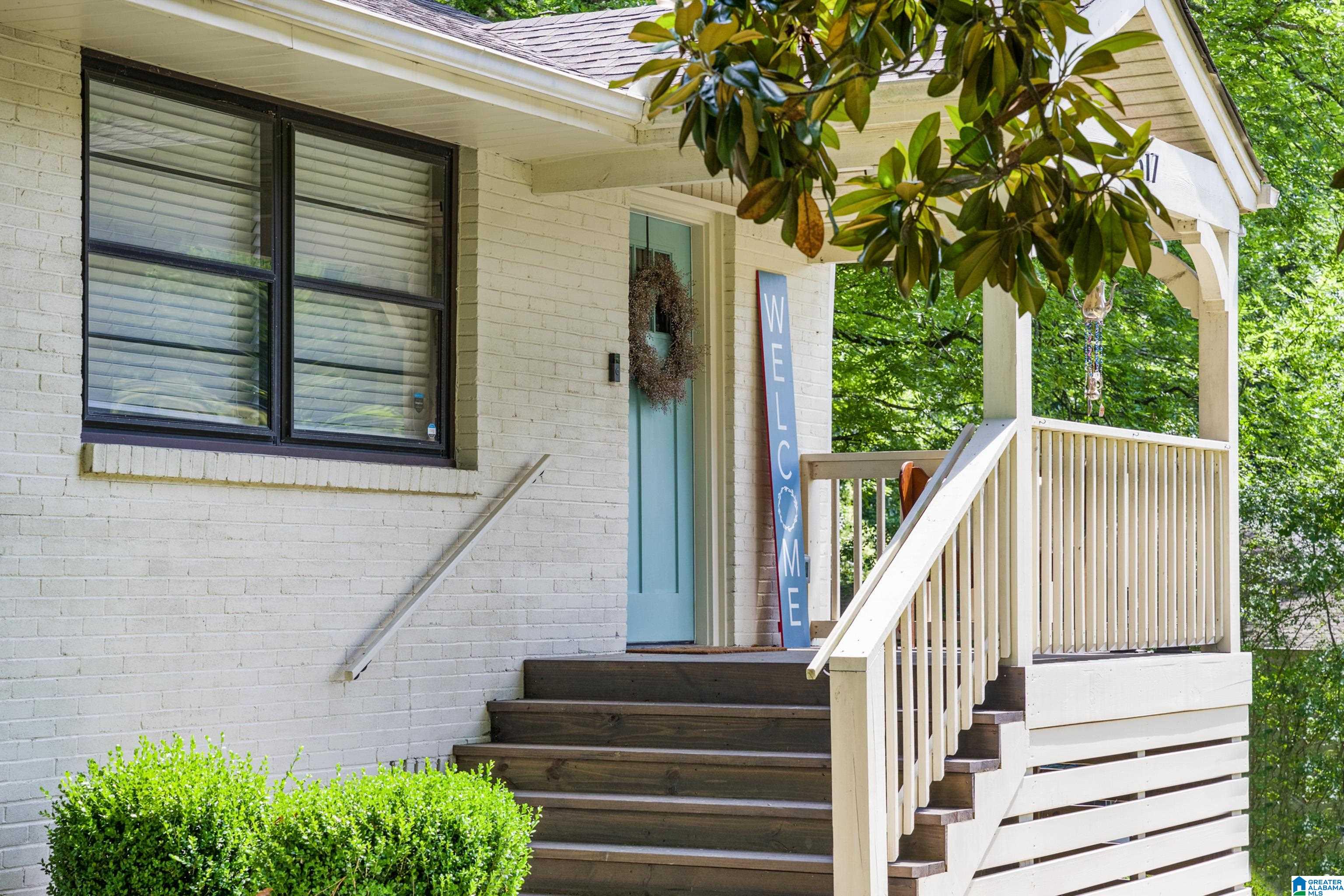 1517 Cresthill Road Birmingham, AL 35213 - Photo 1 of 30