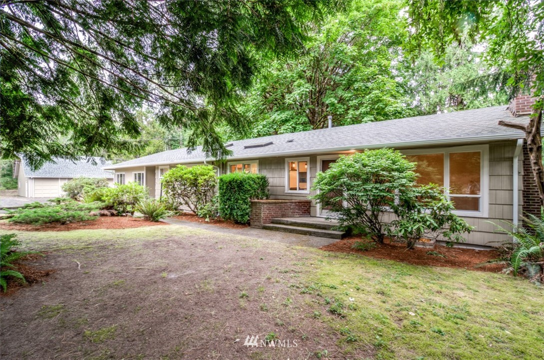 2840 Cooper Point Road Northwest Olympia, WA 98502 - Photo 2 of 25 Gallery Image 2