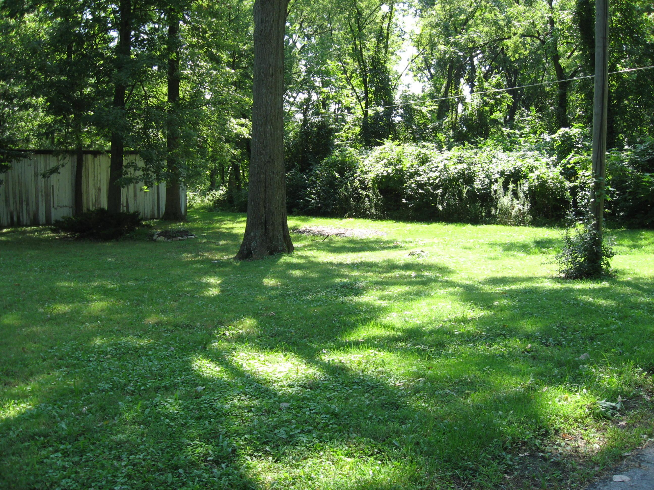 2641 Abington Road Columbus, OH 43231 - Photo 16 of 45 Gallery Image 16