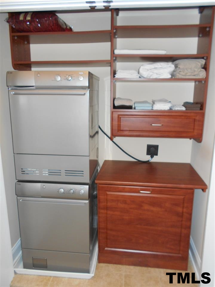 3811 Lunceston Way, Unit 304 Raleigh, NC 27613 - Photo 12 of 23 Gallery Image 12