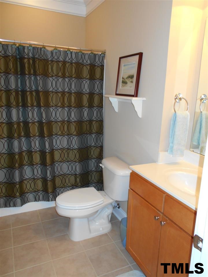 3811 Lunceston Way, Unit 304 Raleigh, NC 27613 - Photo 8 of 23 Gallery Image 8