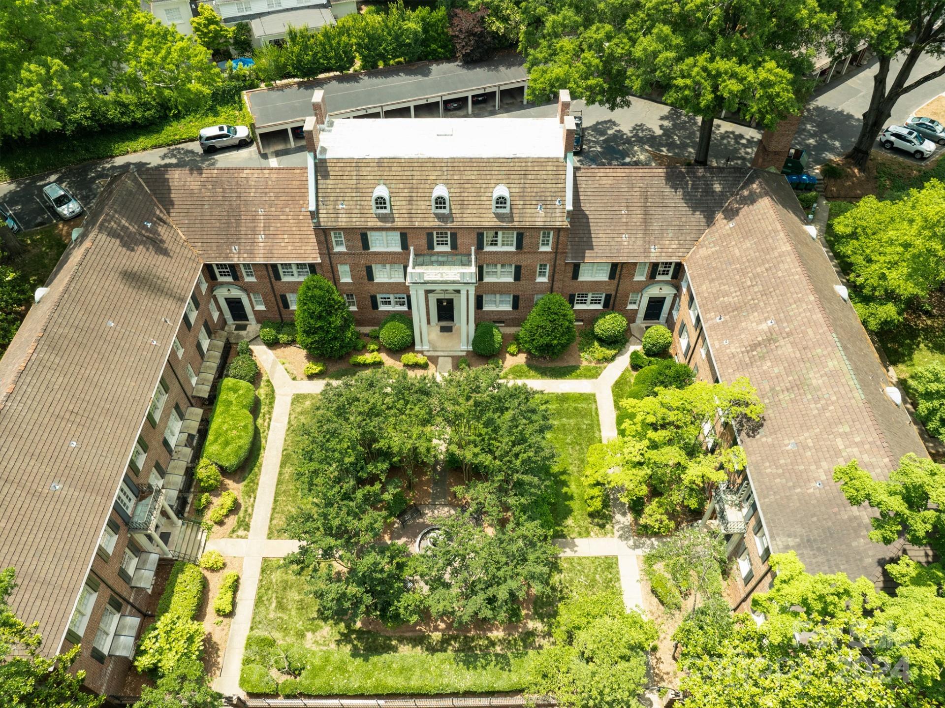 106 Colville Road, Unit 32B Charlotte, NC 28207 - Photo 24 of 27 Gallery Image 24