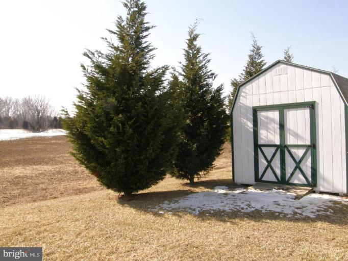 16817 Alcott Road, Unit 633 Hagerstown, MD 21740 - Photo 4 of 14 Shed