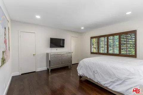 $3,195,000 | 15405 Valley Vista Boulevard, Sherman Oaks, CA 91403