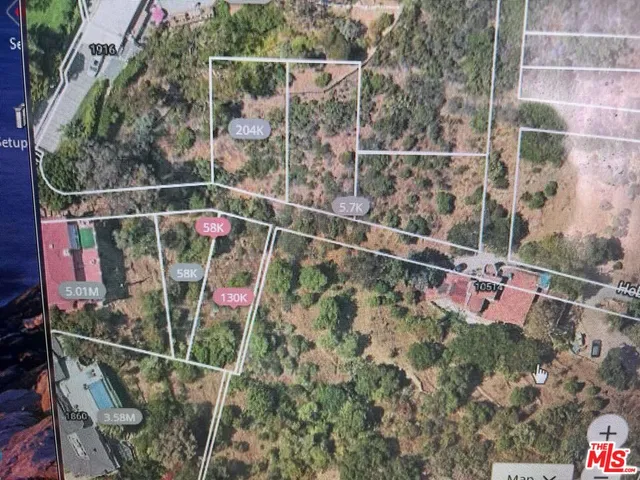 a view of a outdoor space