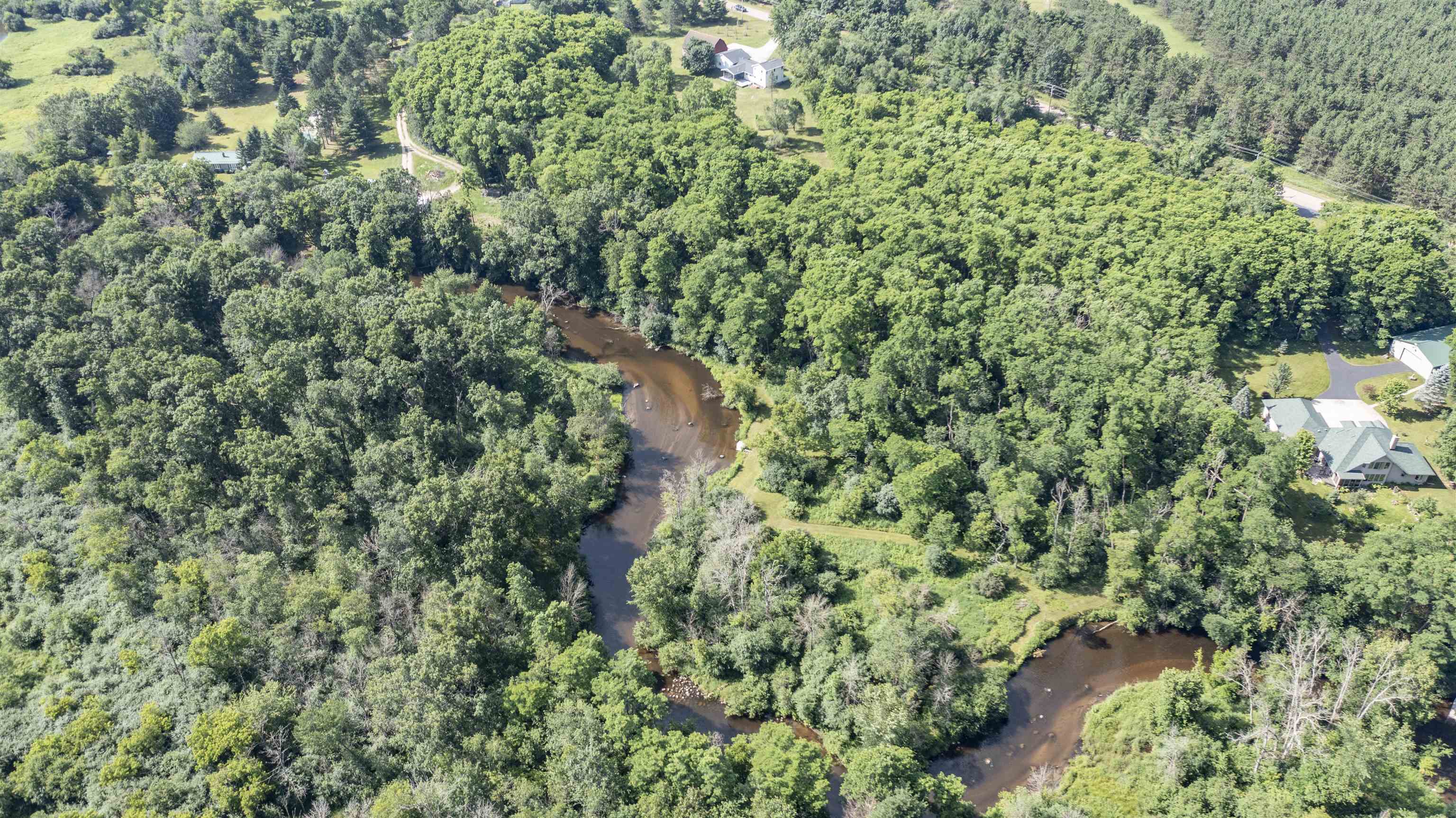 E174 Cobbtown Road Waupaca, WI 54981 - Photo 36 of 41